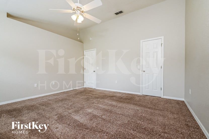 Building Photo - 5318 Keely Ct