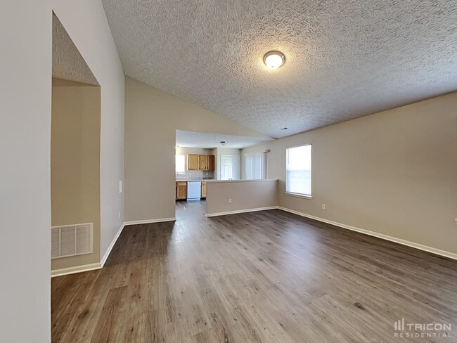 Building Photo - 2613 Cooper Pointe Cir
