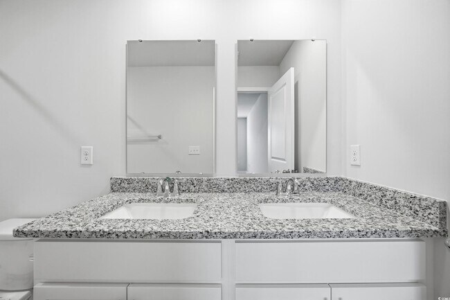 Building Photo - 322 Honeystone St