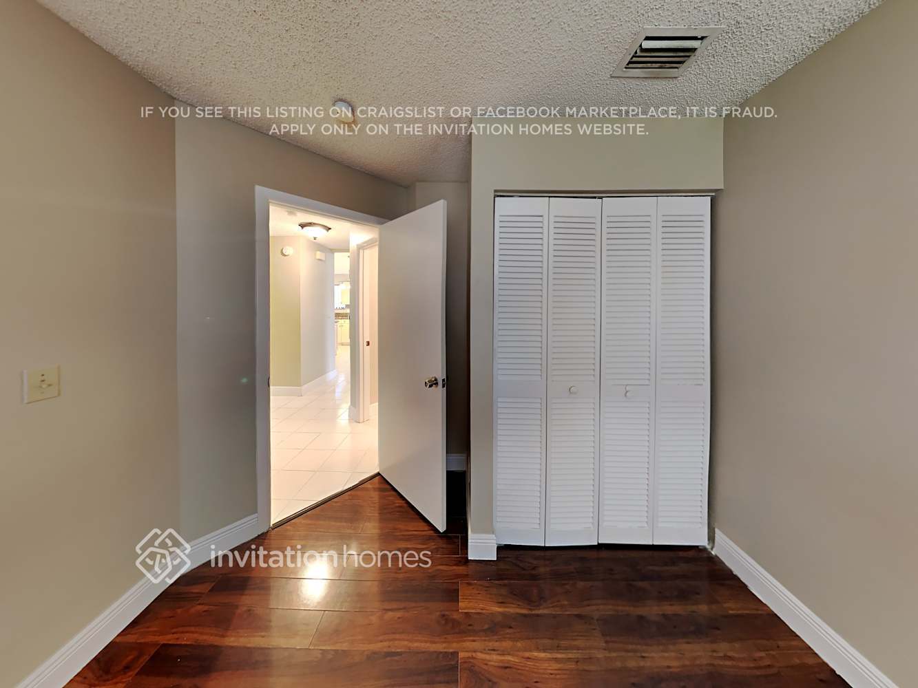 Building Photo - 4036 NW 5th Dr