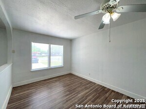 Building Photo - 9202 Silver Hill