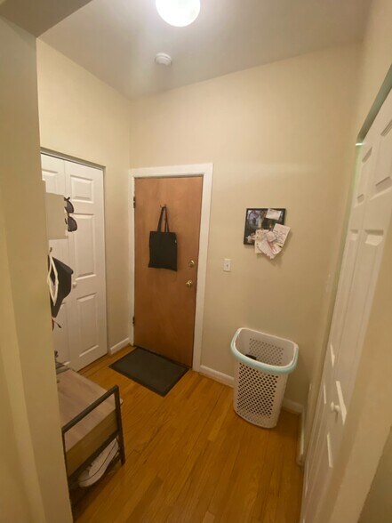 Building Photo - 38 Hemenway St