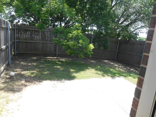 Building Photo - 3320-3322 Ridgecrest Cir