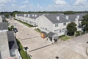Building Photo - 642 Wilcrest Dr