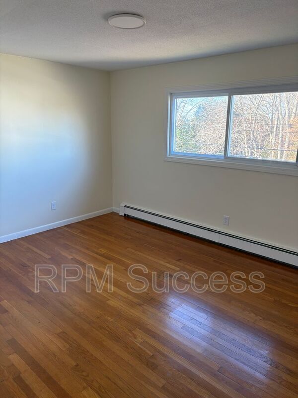 Building Photo - 797 Tucker Rd