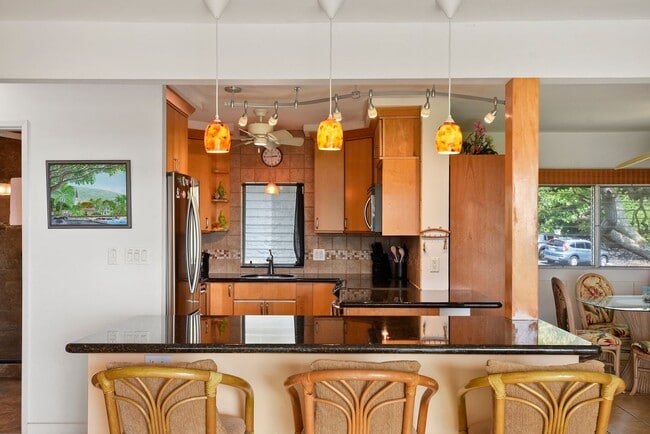 Building Photo - 78-7030 Alii Dr, Apt 312,