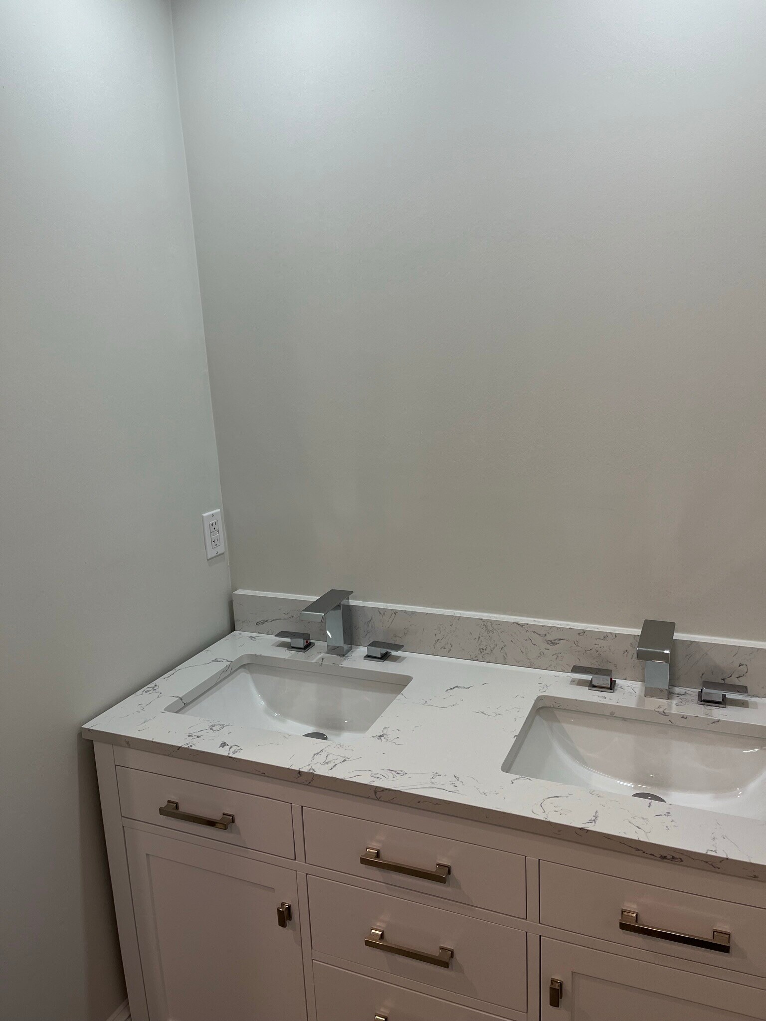 Building Photo - 115 Eastbourne Rd