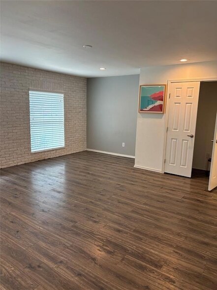 Building Photo - 2518 Cockburn Dr