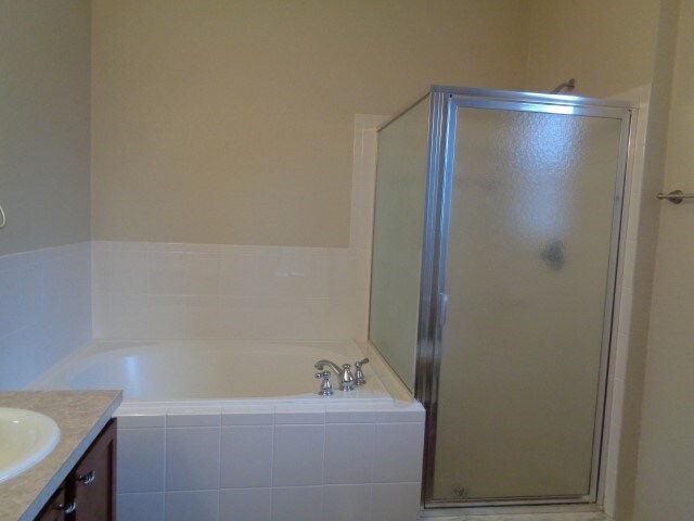 Building Photo - 5745 Woodruff Way