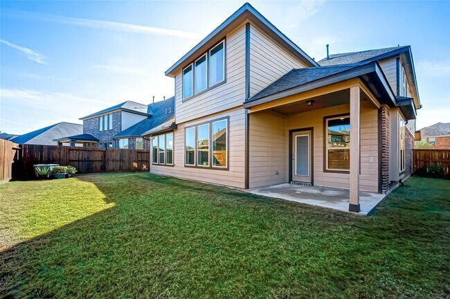 Building Photo - 23514 San Ricci Ct