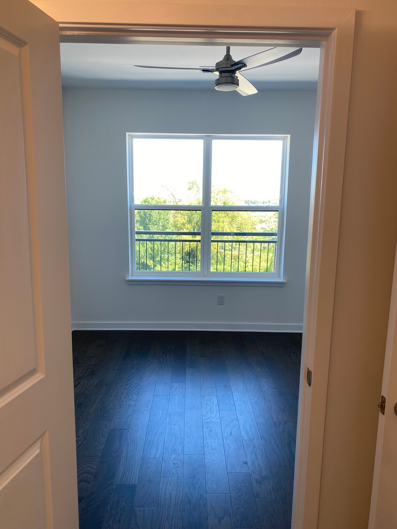 Building Photo - 1677 54th Ave N