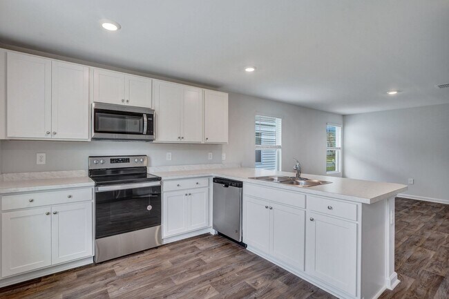 Building Photo - New Construction Home in High Demand Area!