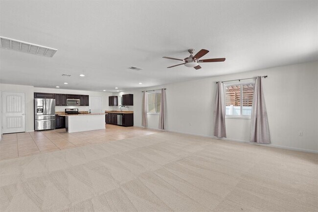 Building Photo - 11104 Mickelson Dr