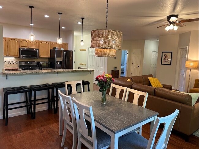 Building Photo - 8554 W 48th Pl