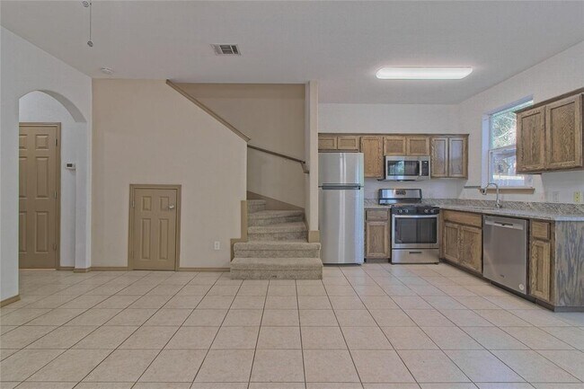 Building Photo - 2903 Whisper Oaks Ln