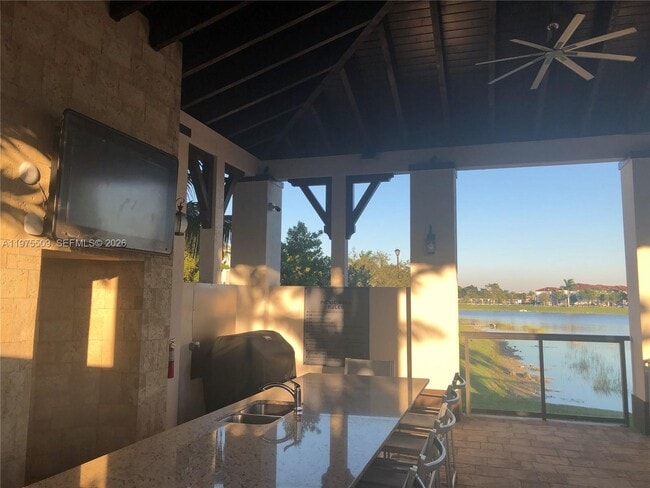 Building Photo - 17103 SW 96th St