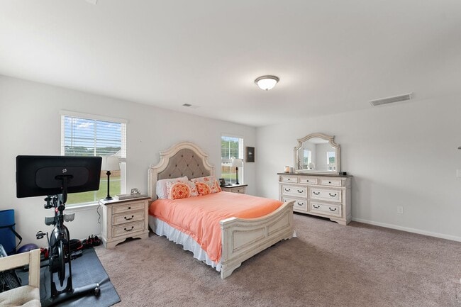 Building Photo - 505 S Oak Crst Dr