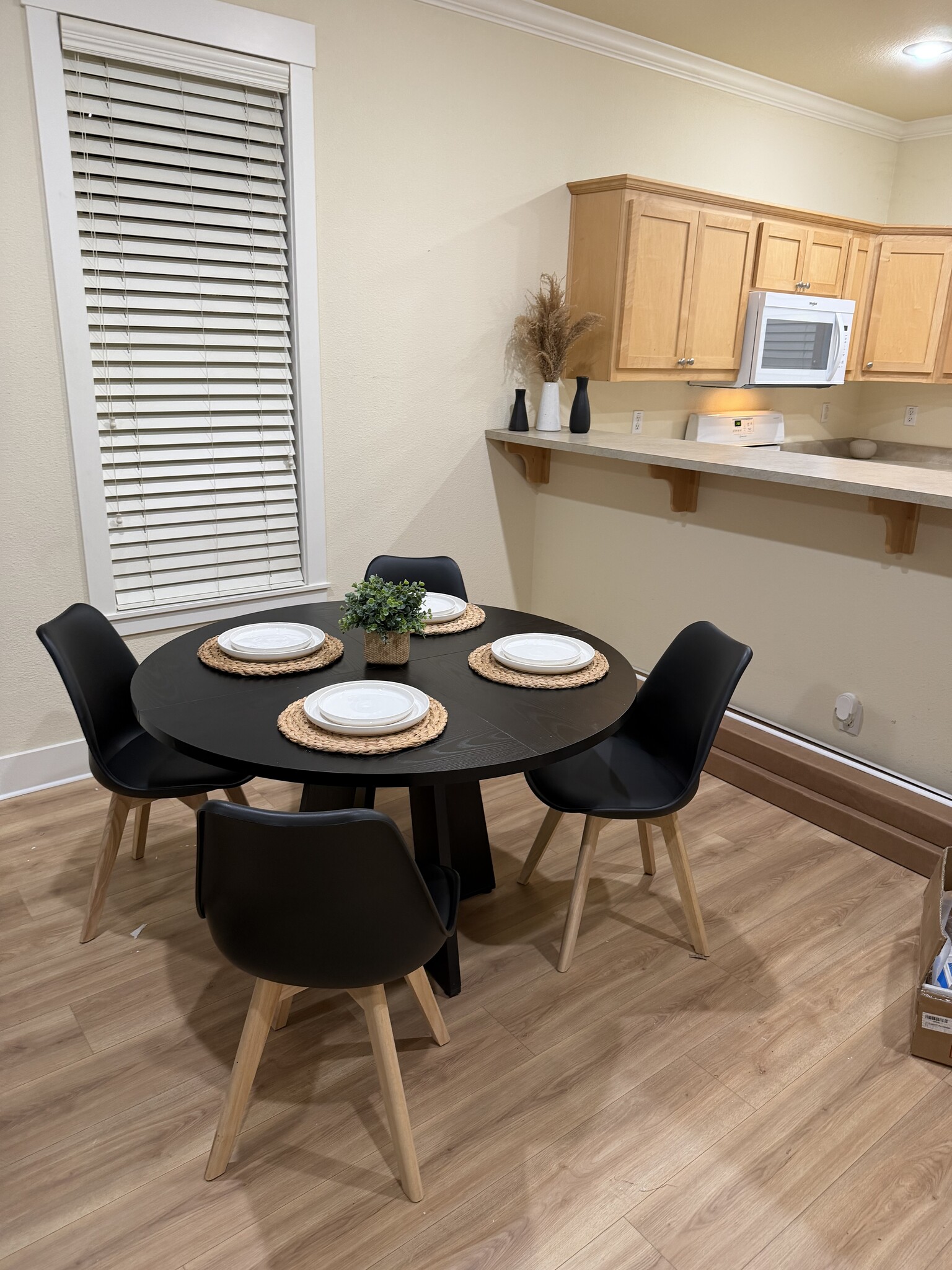 Building Photo - 804 Kite Ln