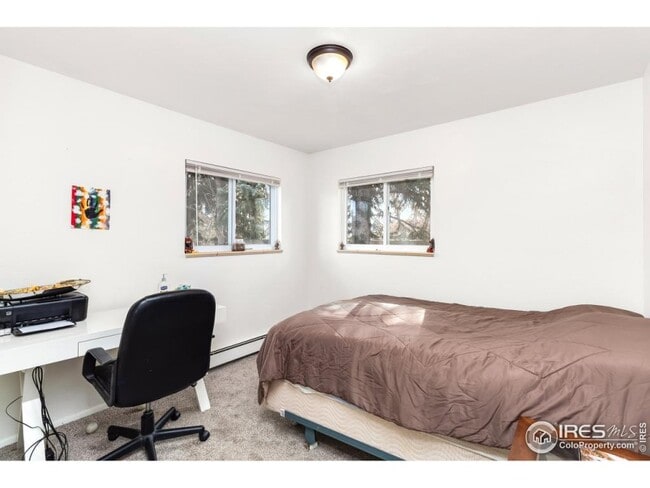 Building Photo - 1112 Gard Pl