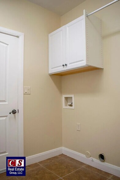 Building Photo - 388 N 3380 W