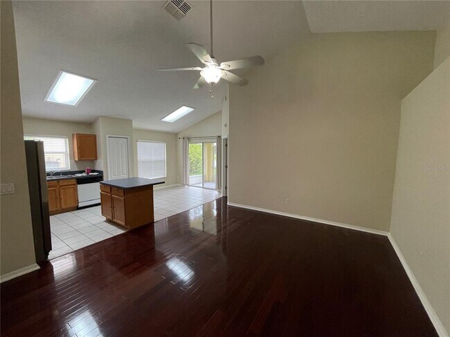 Building Photo - 4219 Andover Cay Blvd