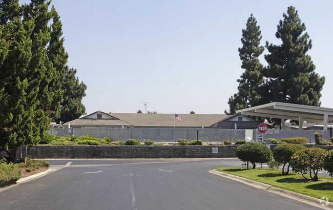 Primary Photo - Imperial Estates Mobile Park