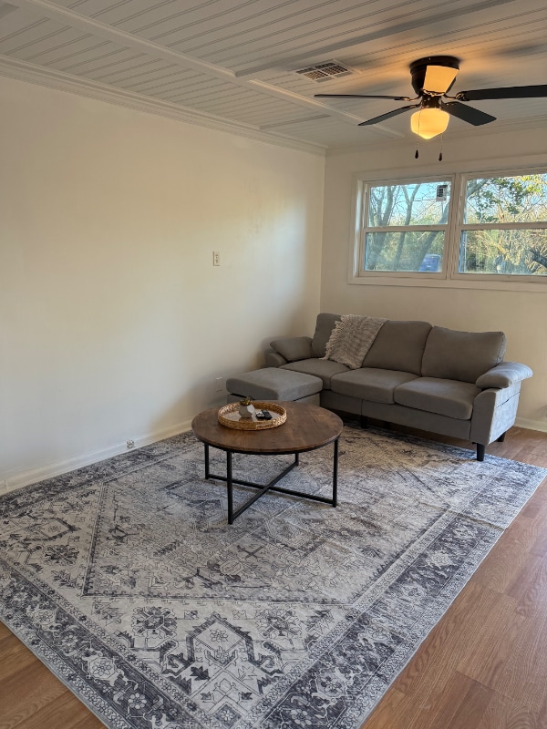 Building Photo - 320 Hilbert Dr