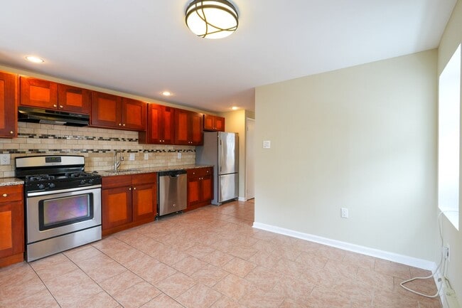 Building Photo - Passyunk Area great one bed with patio