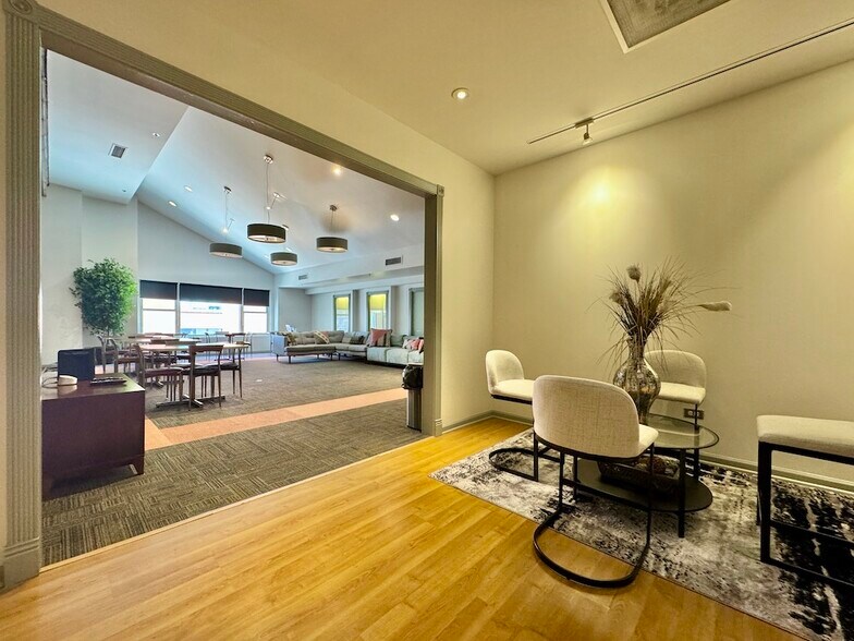 Party Room - 40 E 9th St