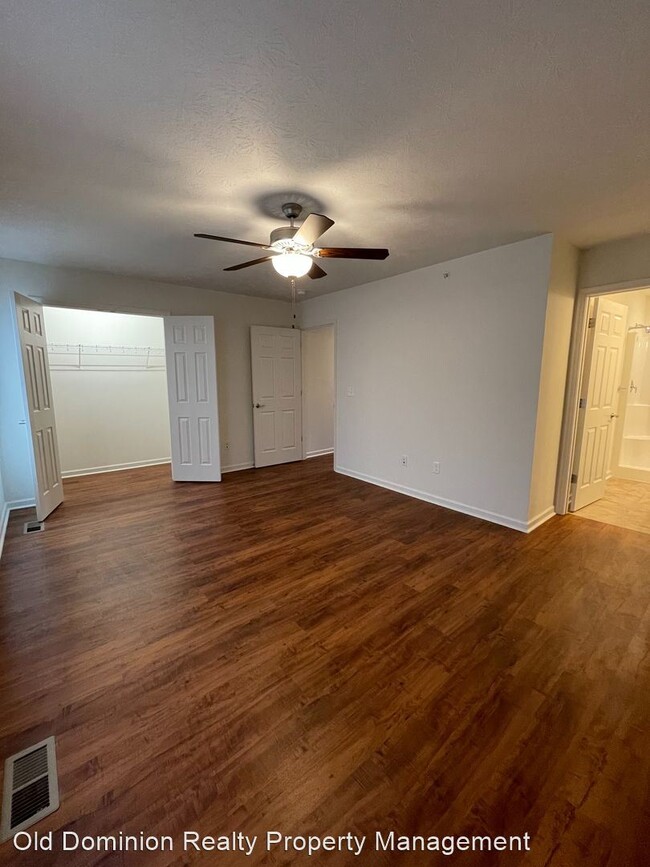 Building Photo - 2861 Congers Creek Rd