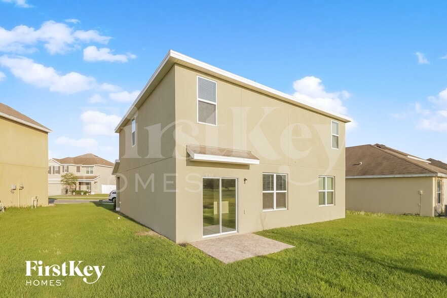 Building Photo - 35702 Jenny Lynne Cir