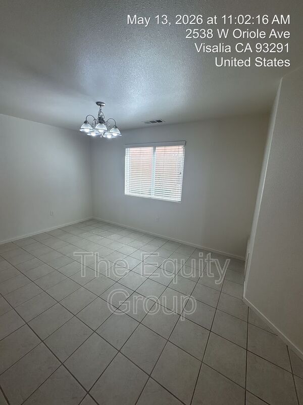 Building Photo - 2534 W Oriole Ave