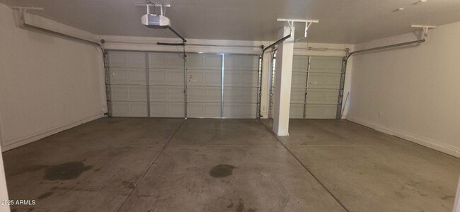 Building Photo - 1776 S 156th Ln