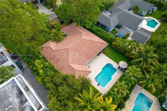 Building Photo - 6466 SW 84th St