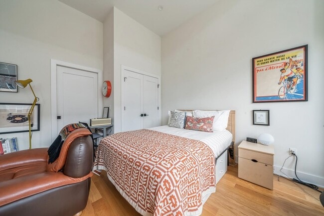 Building Photo - 520 Palisade Ave