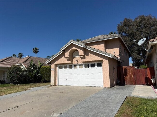 Building Photo - 30159 Westlake Dr