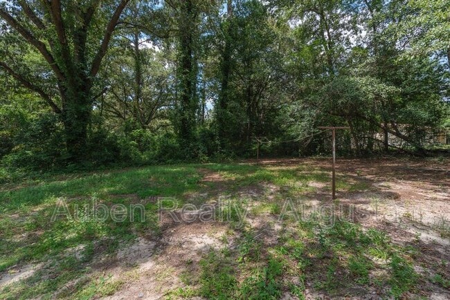 Building Photo - 3527 Bullock Ave