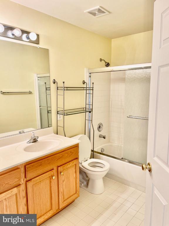 Building Photo - 9505 Wigwag Ct