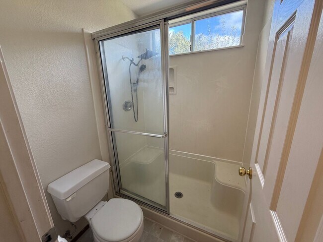 Building Photo - 6415 Shasta Creek Way