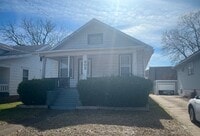Building Photo - 602 W Loucks Ave