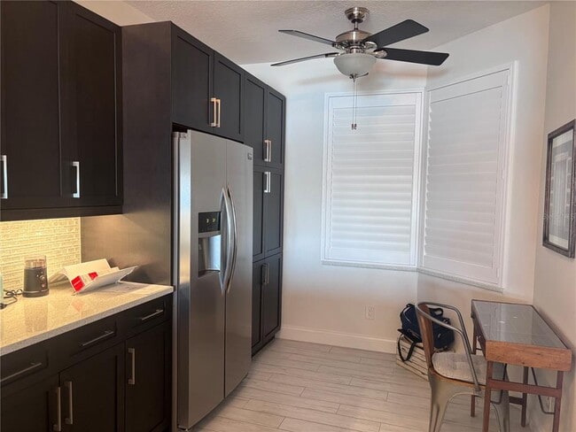 Building Photo - 7984 Sailboat Key Blvd S