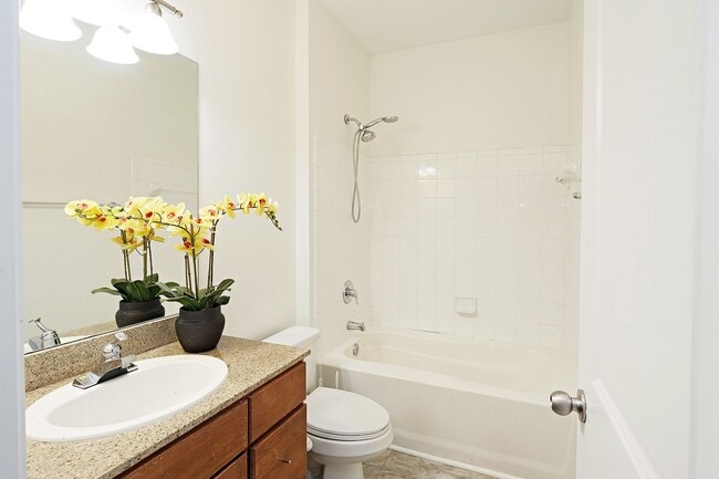 Building Photo - Dog-Friendly Walker Square Condo Near UVA Hospital