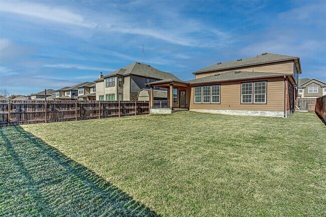 Building Photo - 339 Alamosa Dr