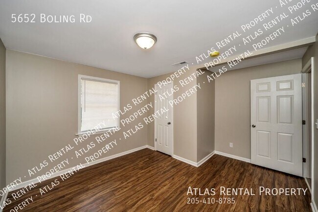 Building Photo - 5652 Boling Rd