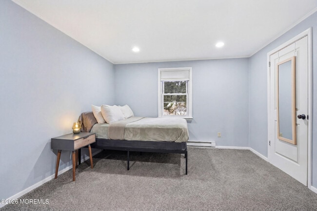 Building Photo - 416 Roosevelt Ave