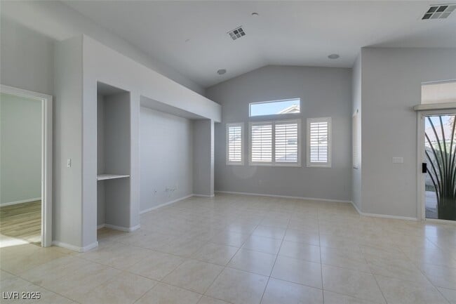 Building Photo - 7000 Point Cabrillo Ct