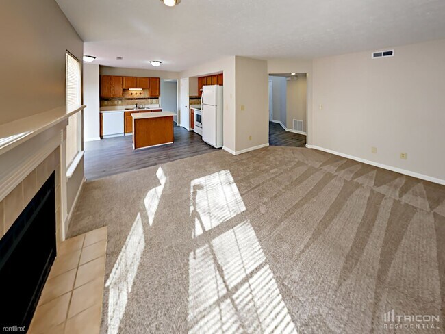 Building Photo - 6018 Tybalt Dr