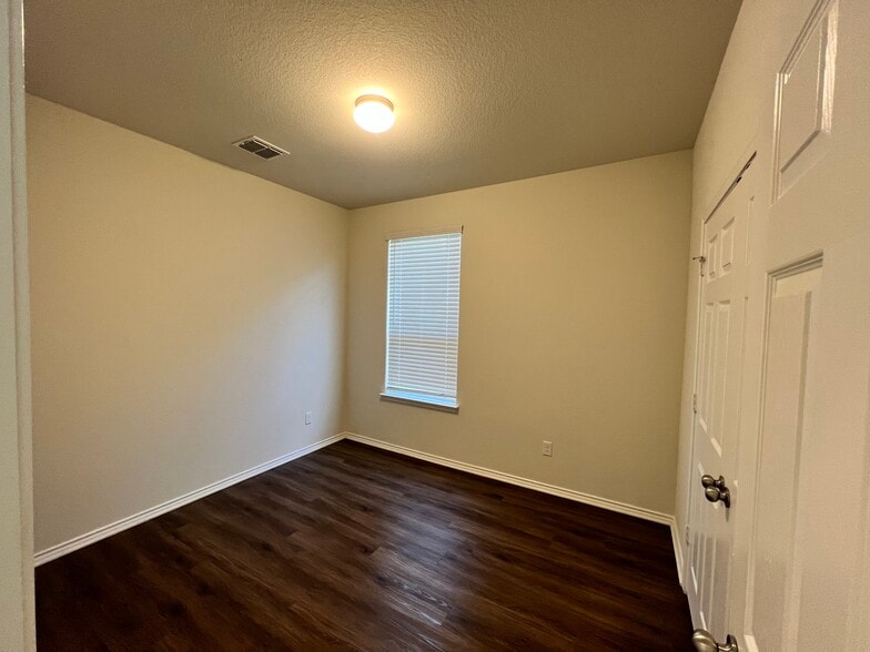 Bedroom 3 - 338 Pollock Path