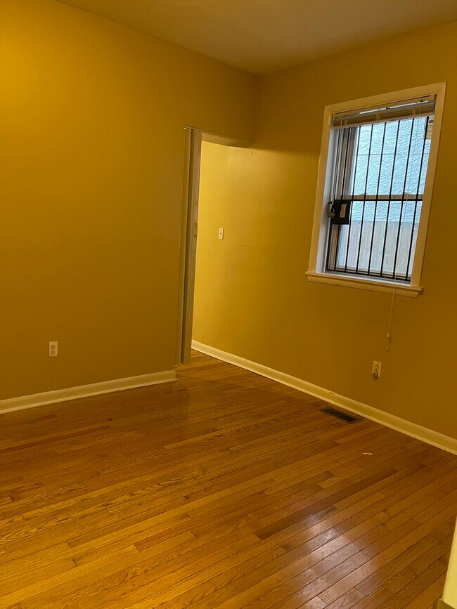 Building Photo - 1742 N 16th St