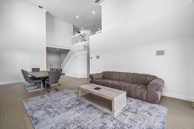 Building Photo - 5855 NW 42nd Way